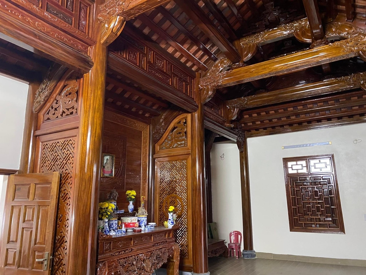 Nội thất nhà gỗ 3 gian