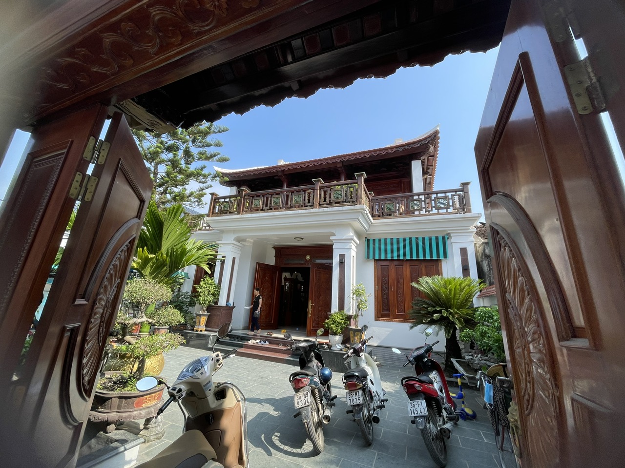 Nội thất nhà gỗ 3 gian