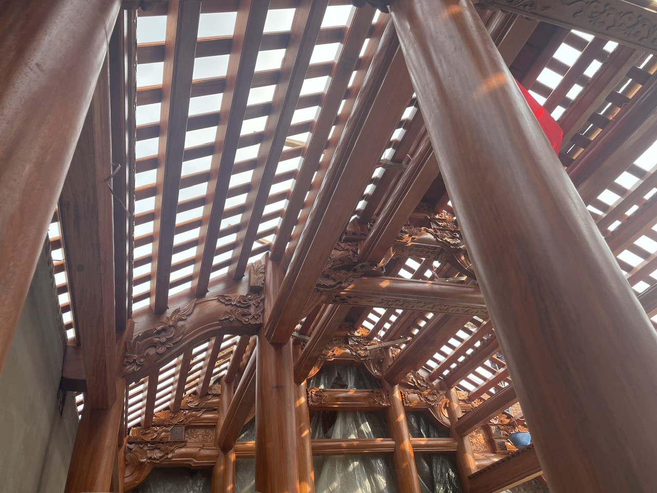 Mái ngói cổ truyền