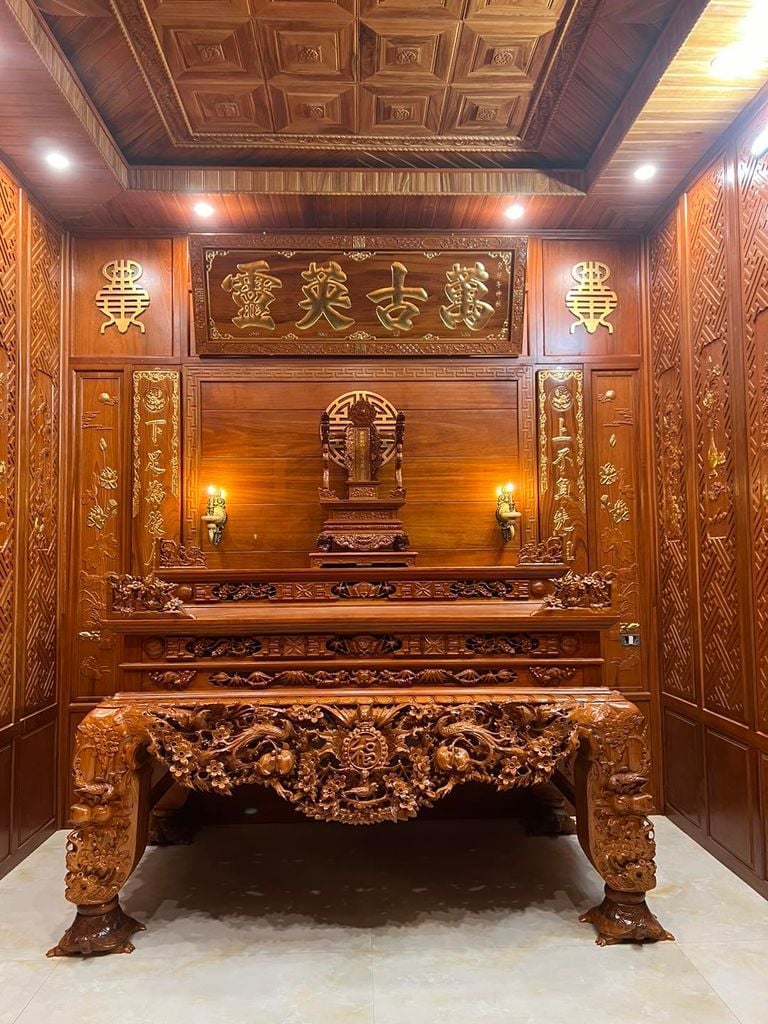 Nhà thờ họ gỗ lim kiến trúc cổ truyền - Nhà Gỗ Xứ Thanh